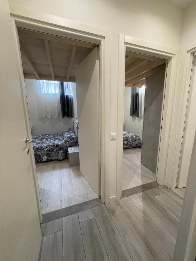 Da Lenny The Grey Apartment เตรวิโซ ภายนอก รูปภาพ
