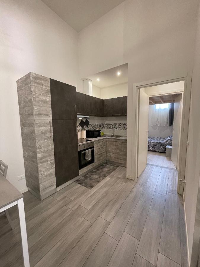 Da Lenny The Grey Apartment เตรวิโซ ภายนอก รูปภาพ
