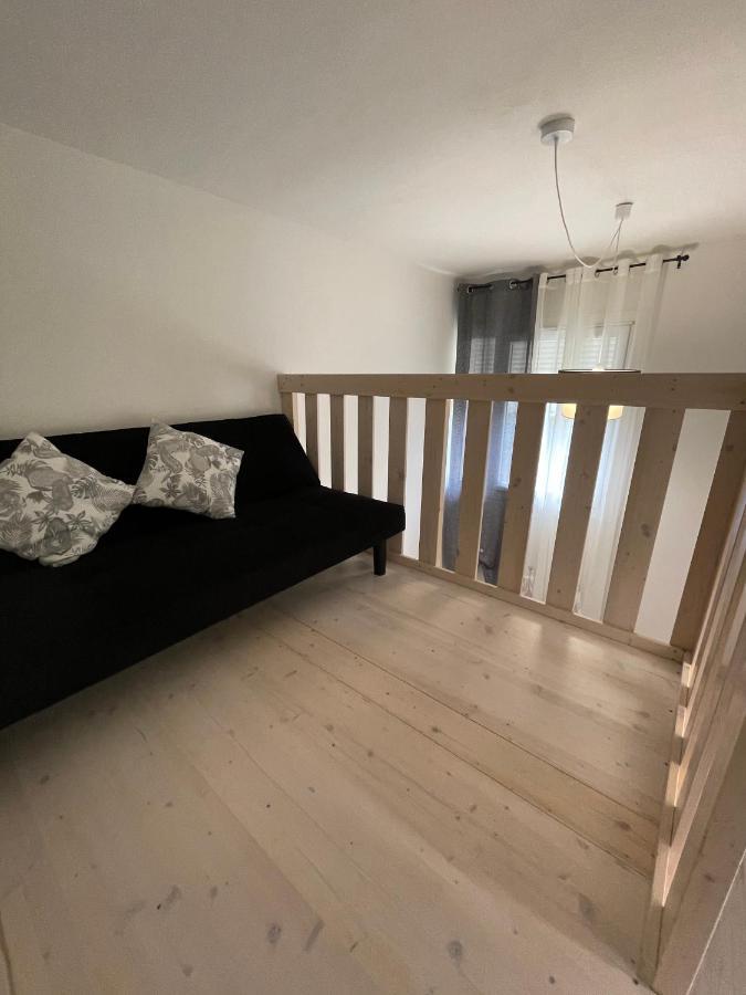 Da Lenny The Grey Apartment เตรวิโซ ภายนอก รูปภาพ