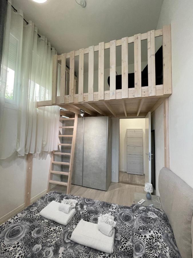 Da Lenny The Grey Apartment เตรวิโซ ภายนอก รูปภาพ