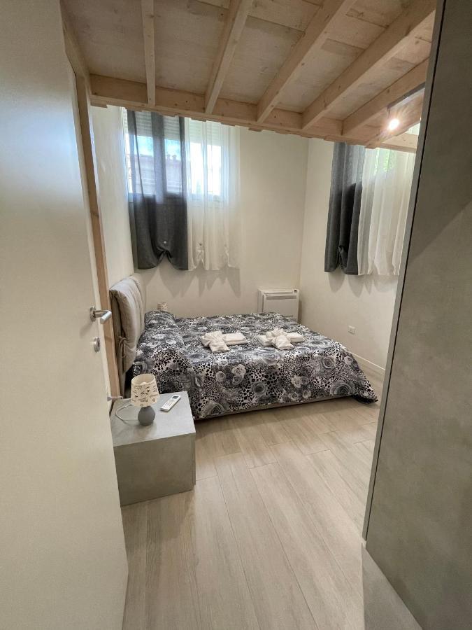 Da Lenny The Grey Apartment เตรวิโซ ภายนอก รูปภาพ